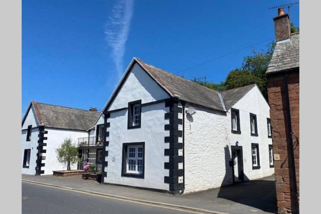 2 Mews Cottages - Town Centre Location Appleby-in-Westmorland Exterior photo
